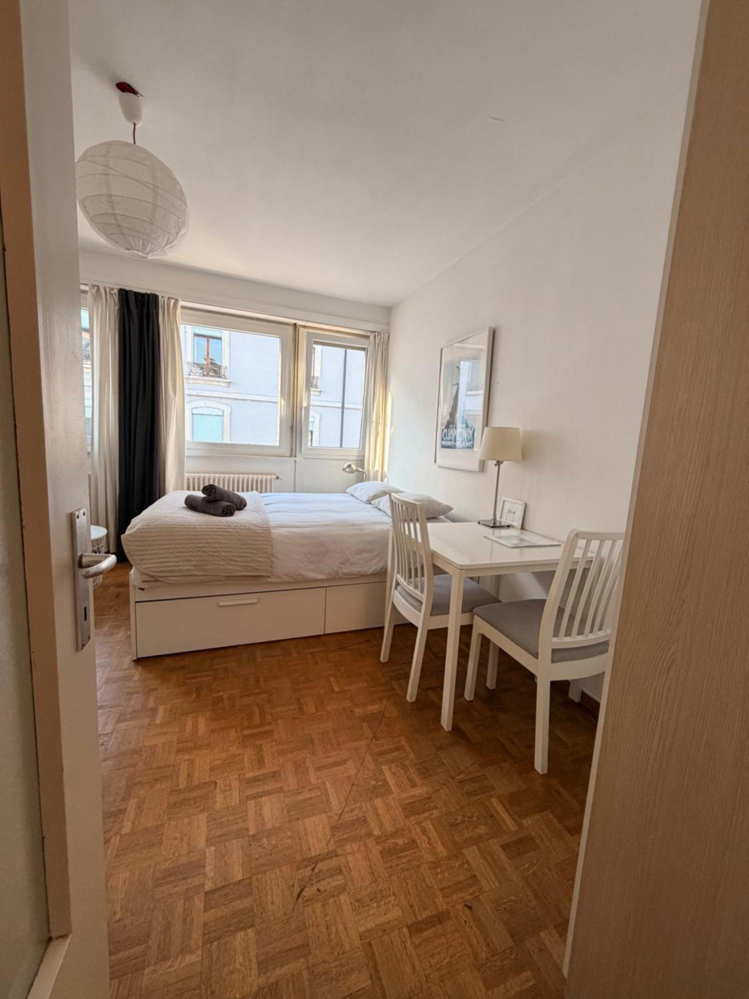 With Free Travel Pass Appartement Genève